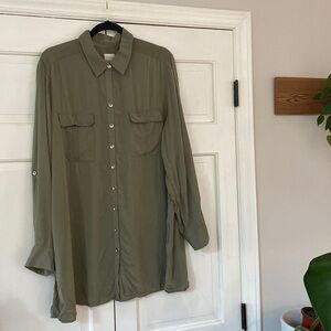 Chico’s Size 3 Long Utility Shirt Pocket Sage Green Button Down Blouse Chicos XL